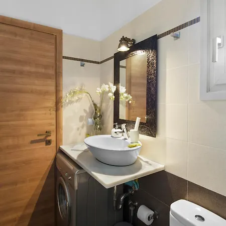 Panos Apartment Naousa * Naousa (Paros)