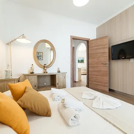 Apartamento Panos Naousa
