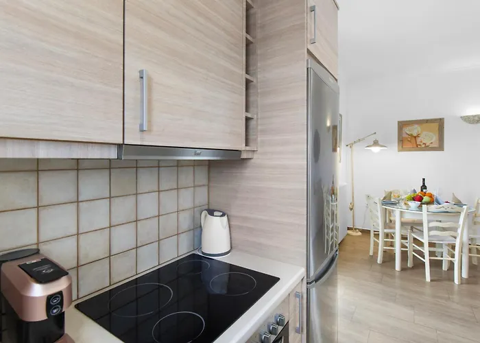 Panos Apartment Naousa *